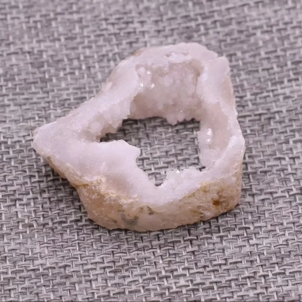 New Natural Stone Agate Slice Quartzs Crystal